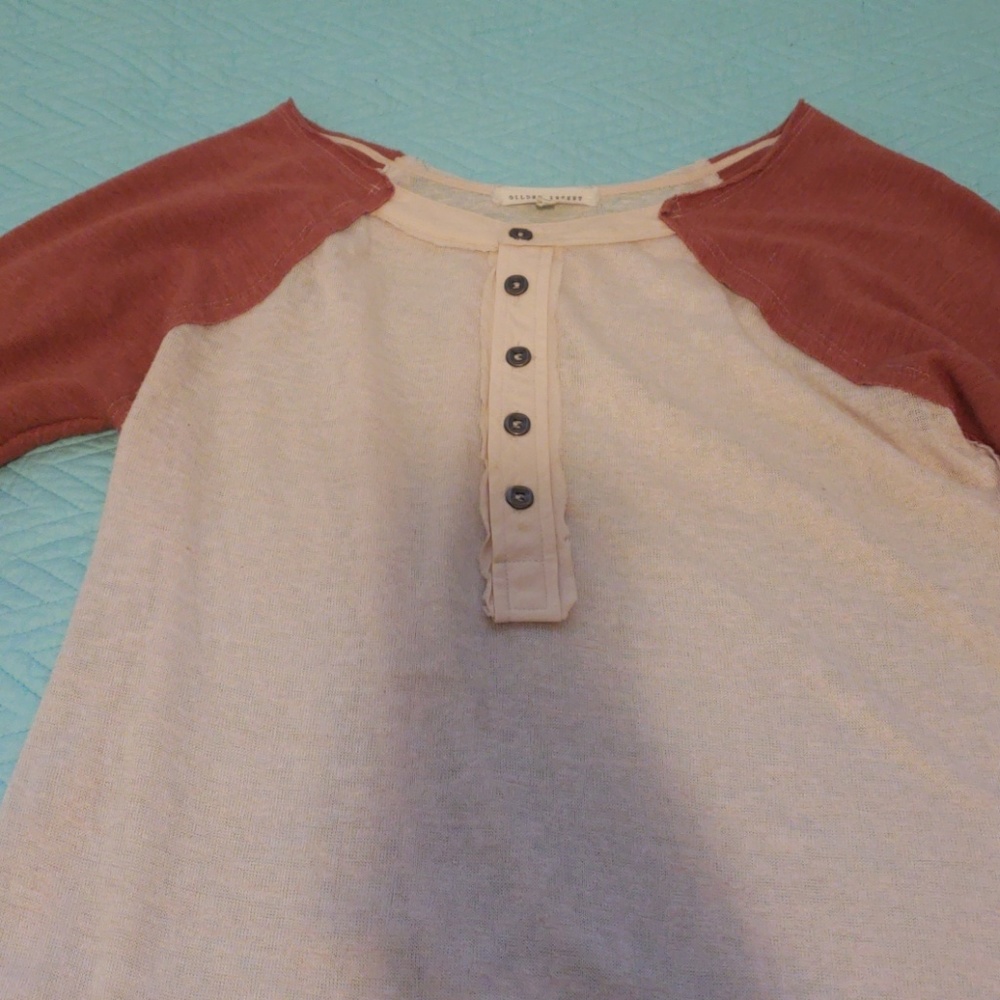 Shirt - Picture 2 of 4